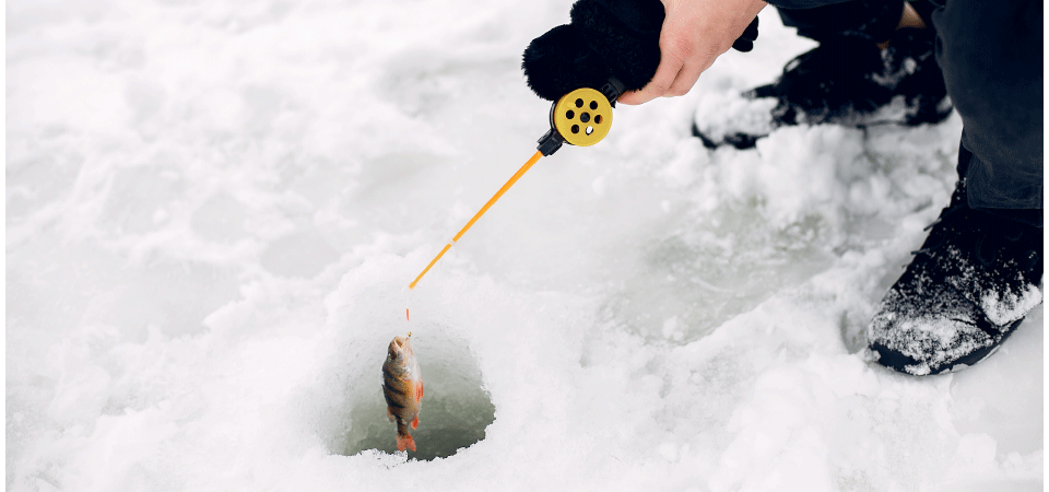 Принадлежности для зимней рыбалки